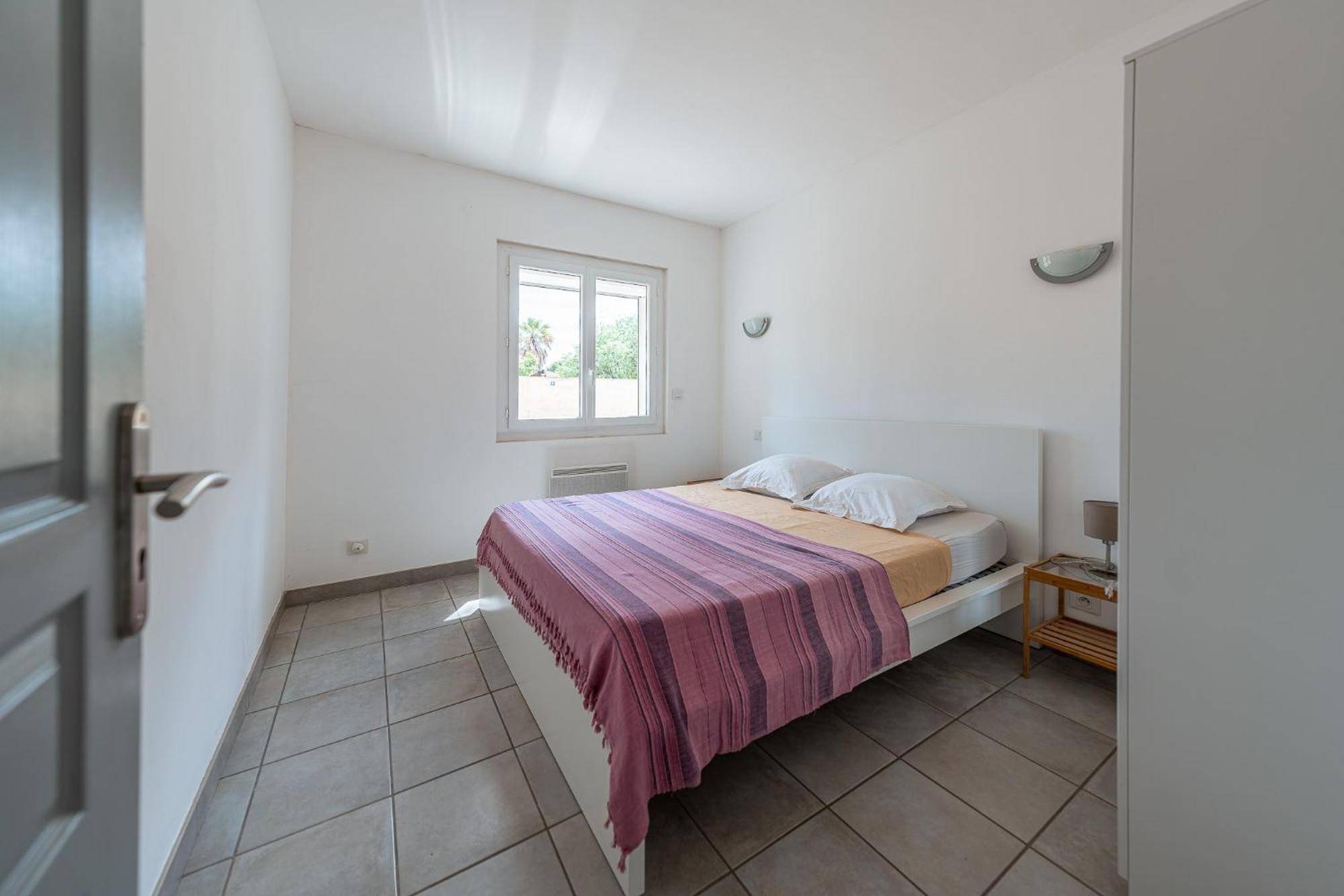 Gites Le Pressoir Vias Exterior photo